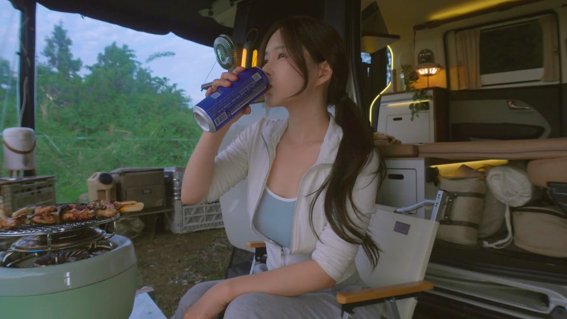 印尼央行下调基准利率至5.25%